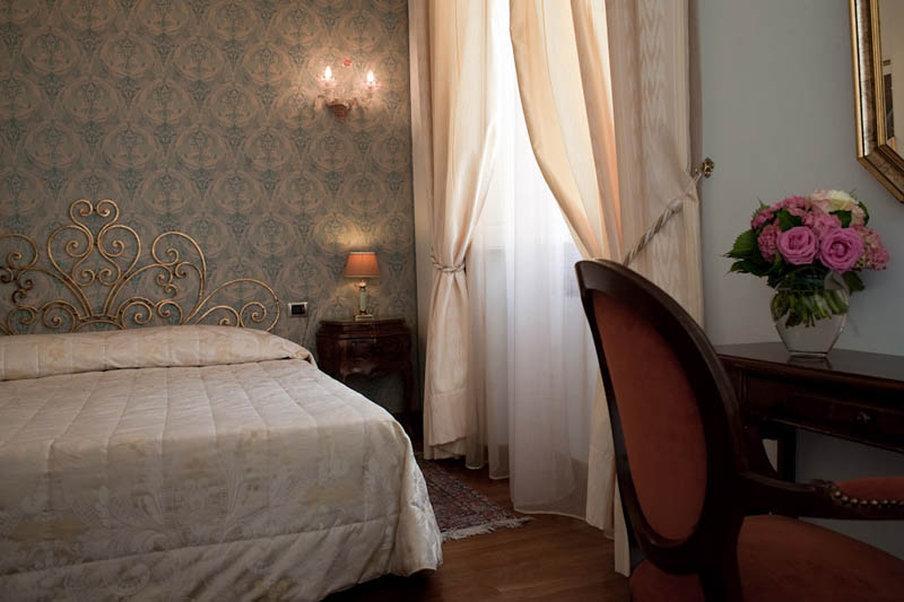 C-Hotels De Rose Palace 佛罗伦萨 外观 照片