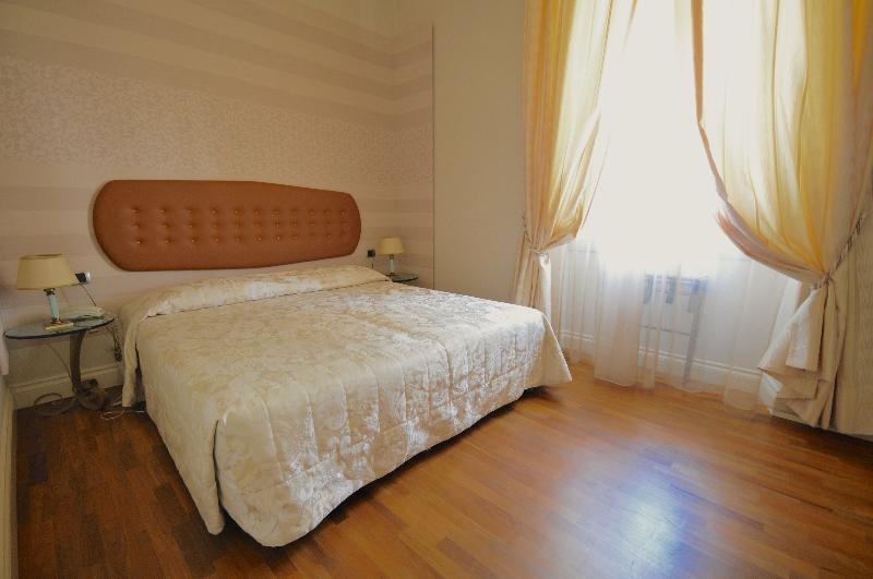 C-Hotels De Rose Palace 佛罗伦萨 外观 照片