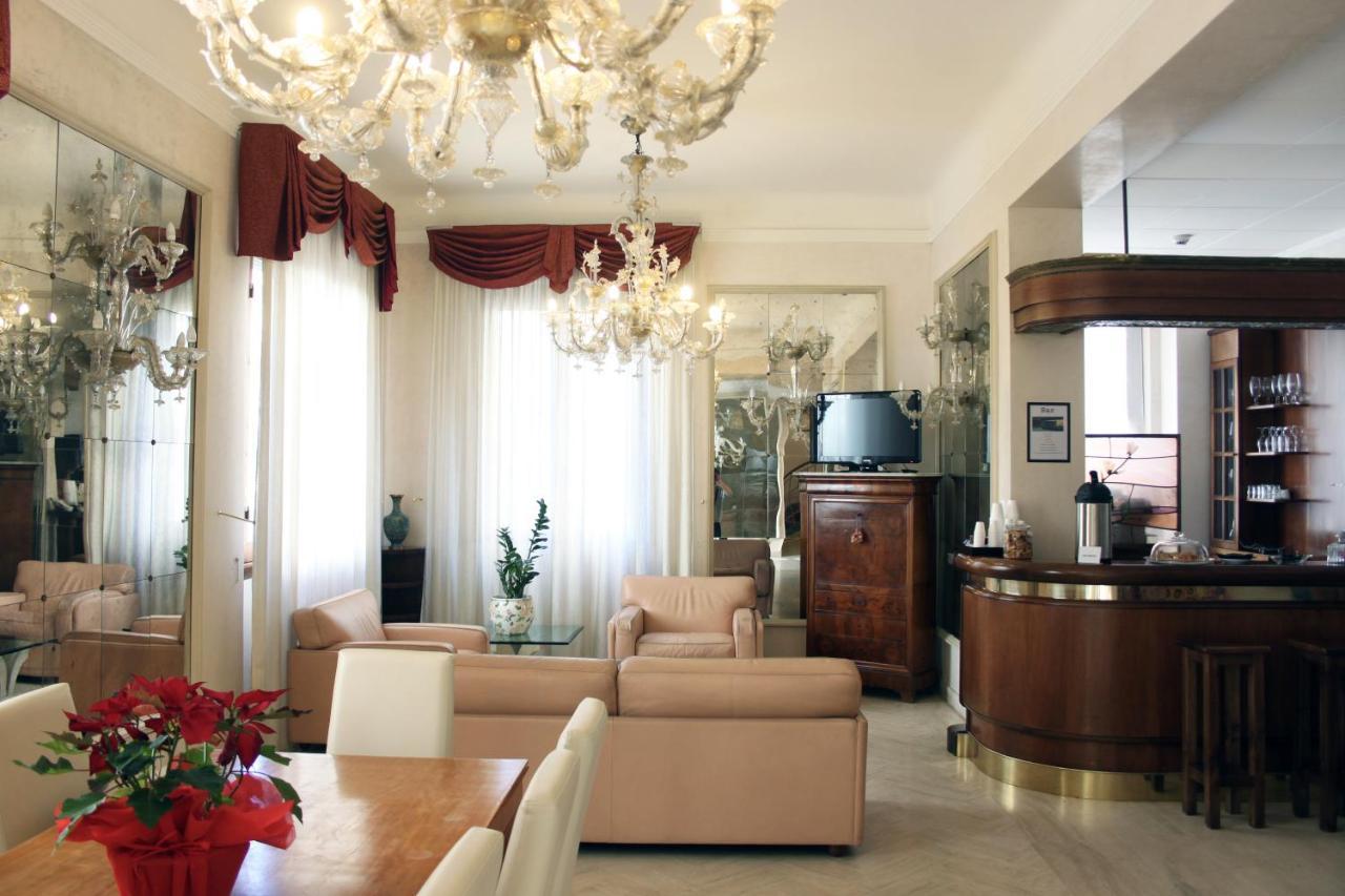 C-Hotels De Rose Palace 佛罗伦萨 外观 照片