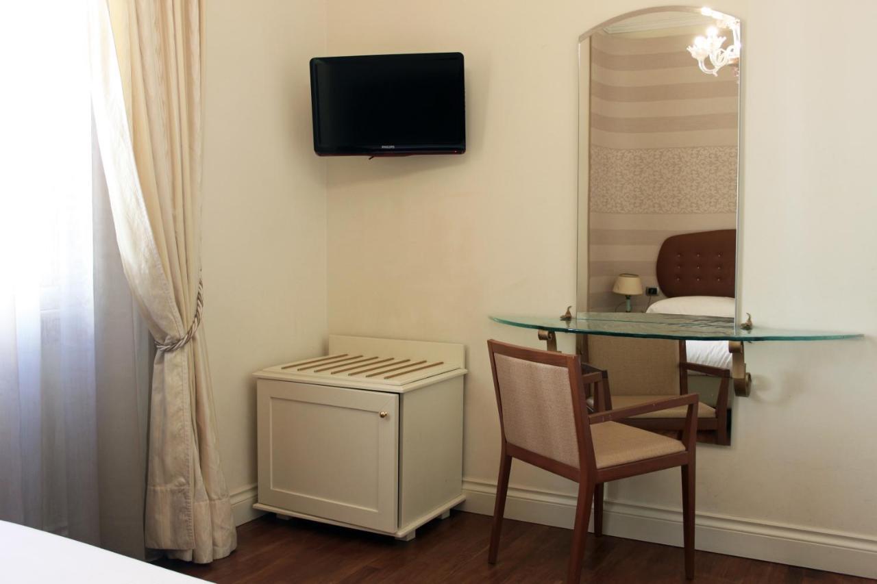 C-Hotels De Rose Palace 佛罗伦萨 外观 照片